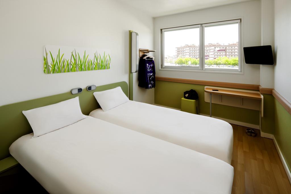 Ibis Budget Bilbao Barakaldo Camera foto